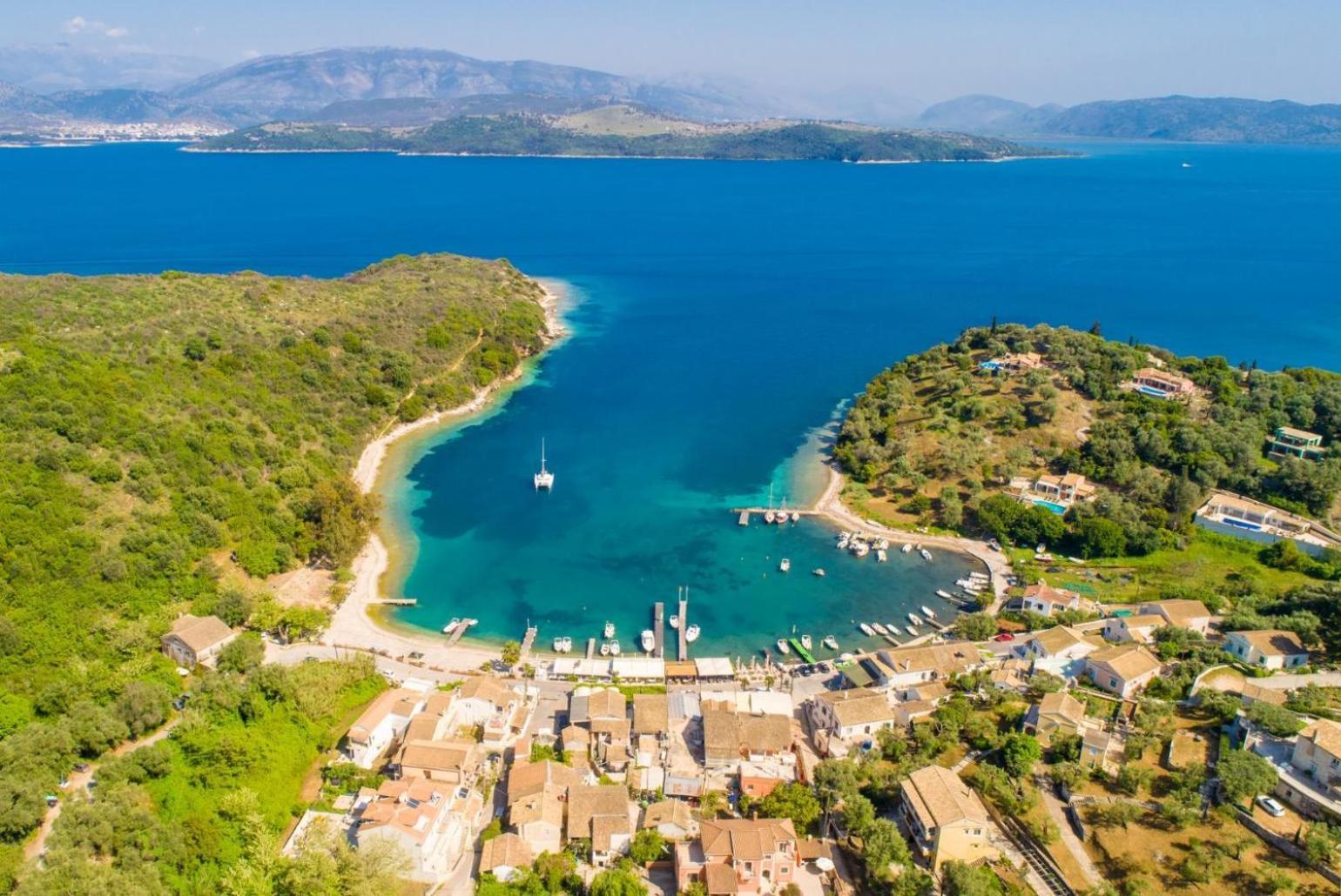 Villa Eleanna Agnitsini Bagian luar foto